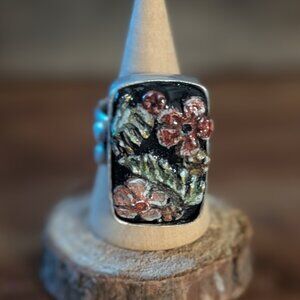 Handmade and painted clay and resin statement ring. Silver-plated brass.